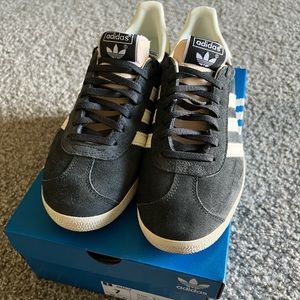 Gazelle Adidas Shoes